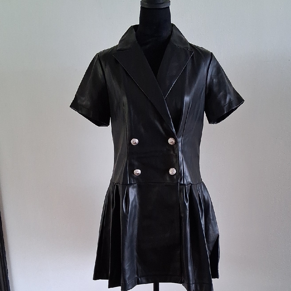 Dolce Cabo Black Mini Dress